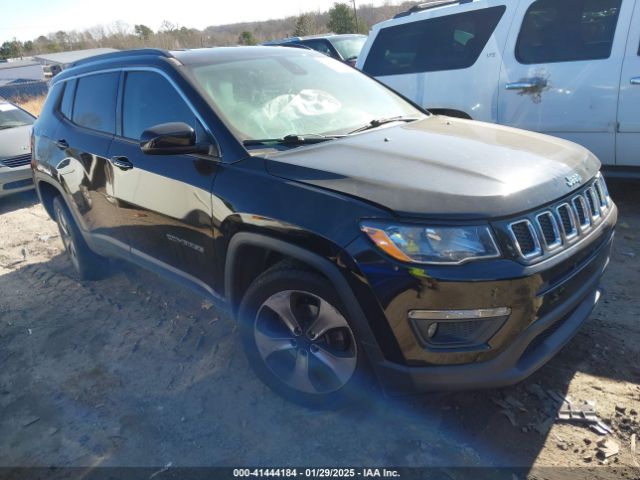 jeep compass 2018 3c4njcbb4jt194426