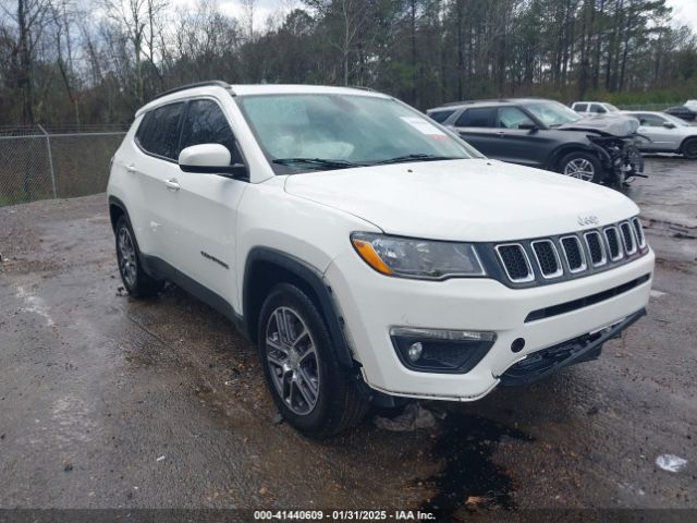 jeep compass 2019 3c4njcbb4kt832983