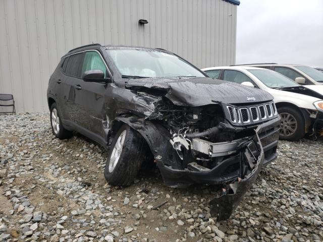 jeep  2018 3c4njcbb5jt194354