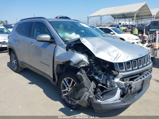 jeep compass 2018 3c4njcbb5jt500341