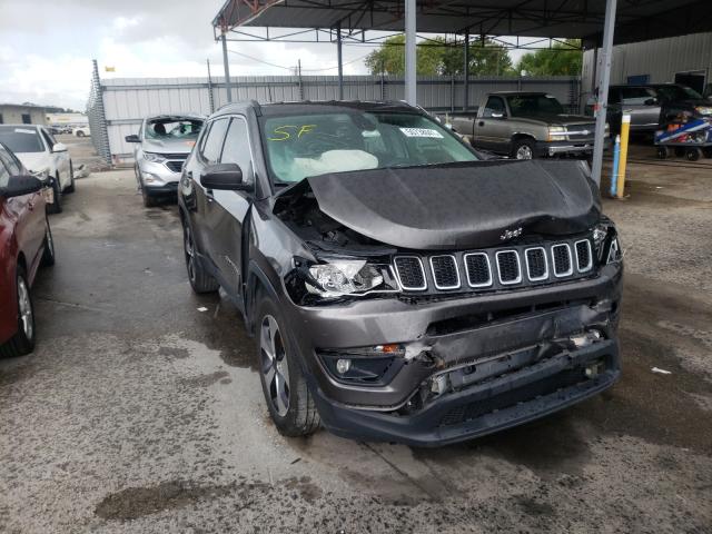 jeep  2018 3c4njcbb6jt102880