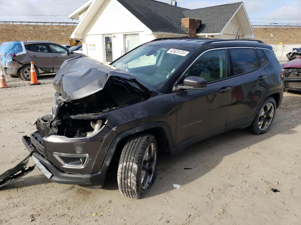 jeep compass 2018 3c4njccb4jt411780