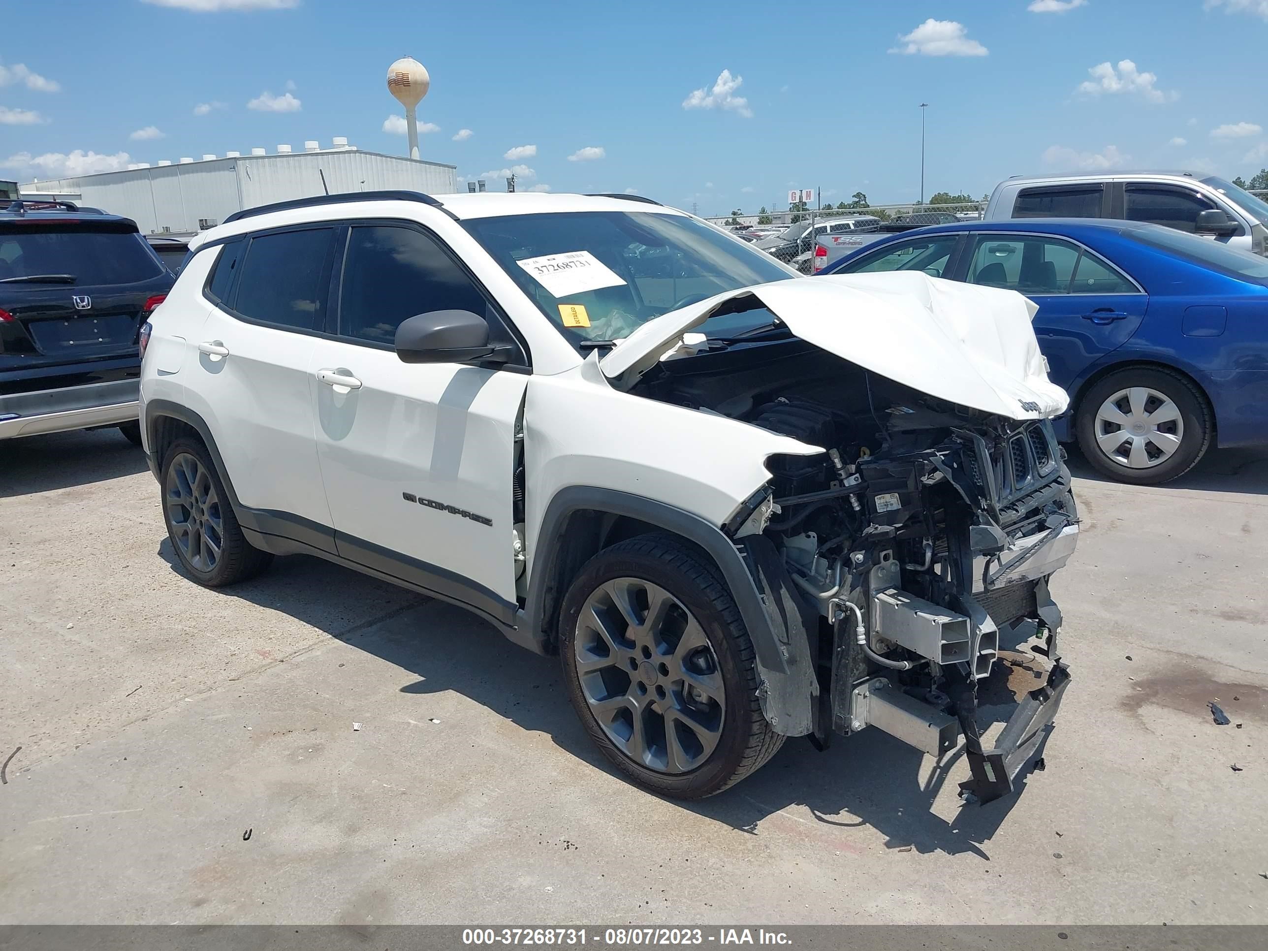 jeep compass 2021 3c4njceb2mt560173