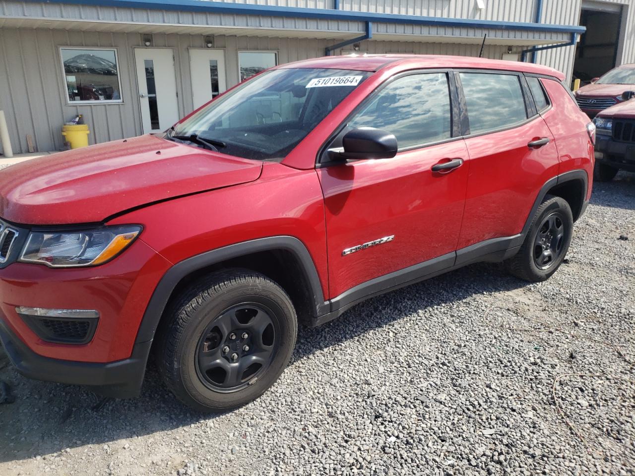 jeep compass 2018 3c4njdab1jt175842