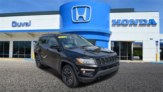 jeep compass 2019 3c4njdab3kt682887