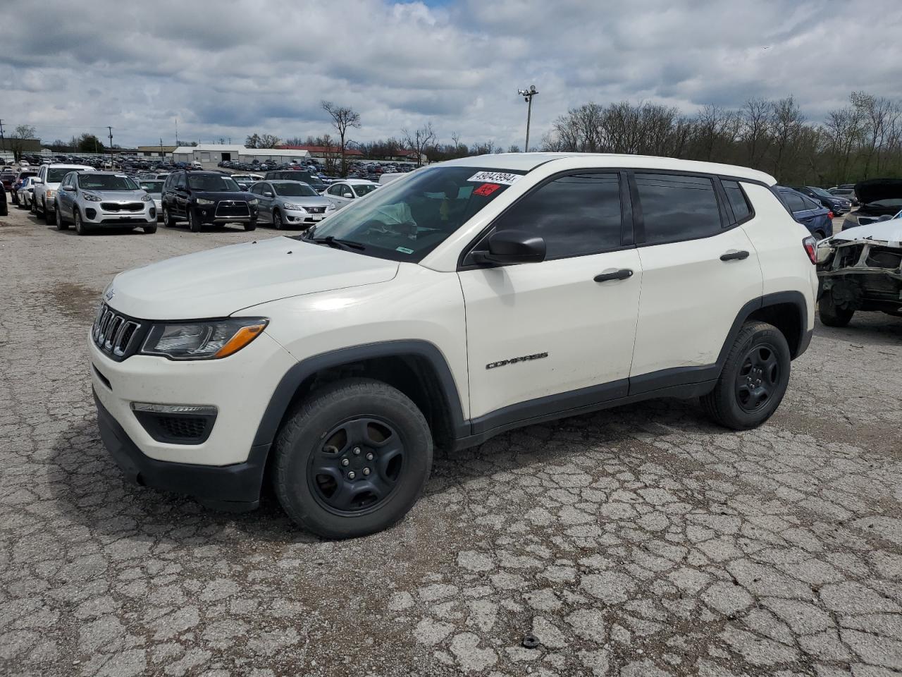 jeep compass 2018 3c4njdab5jt146263