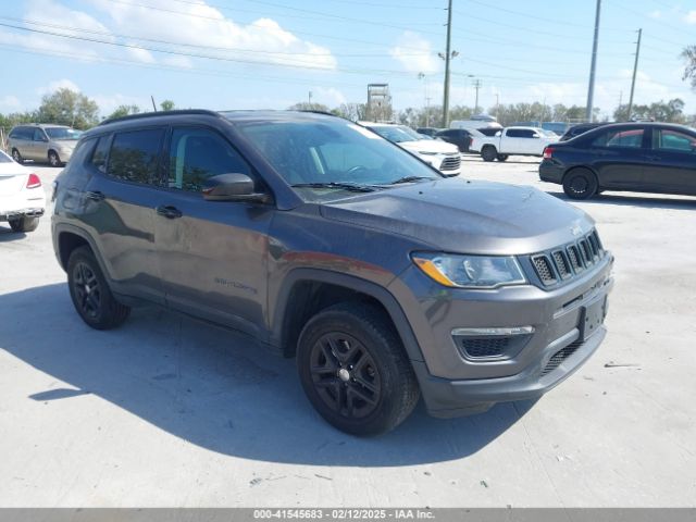 jeep compass 2017 3c4njdab7ht658035