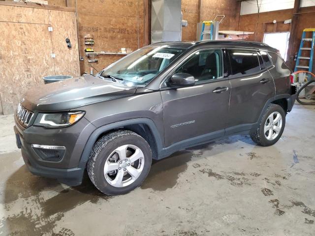 jeep compass 2018 3c4njdbb0jt372242