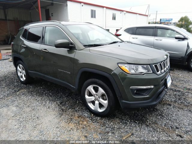 jeep compass 2017 3c4njdbb1ht692616