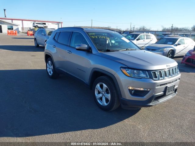 jeep compass 2018 3c4njdbb1jt142855