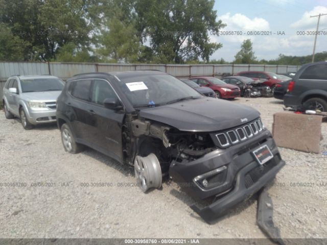 jeep compass 2018 3c4njdbb2jt114658