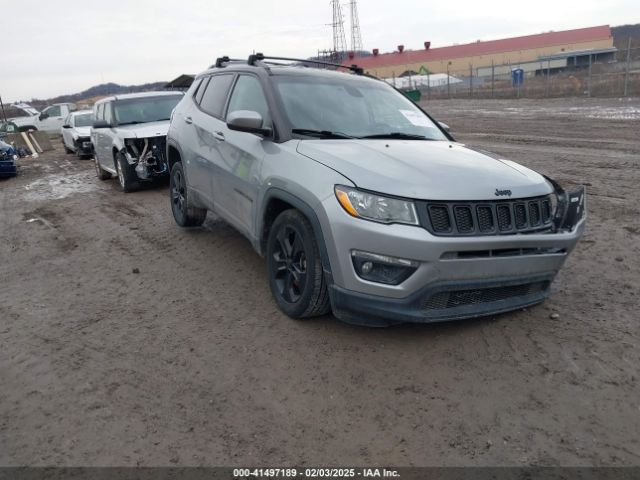 jeep compass 2018 3c4njdbb2jt298810