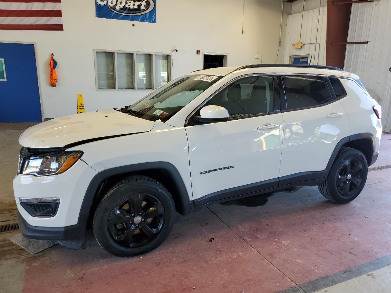 jeep compass 2018 3c4njdbb3jt283331