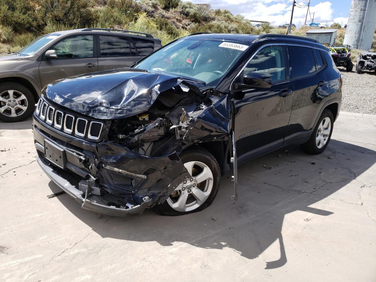 jeep compass 2018 3c4njdbb3jt481729