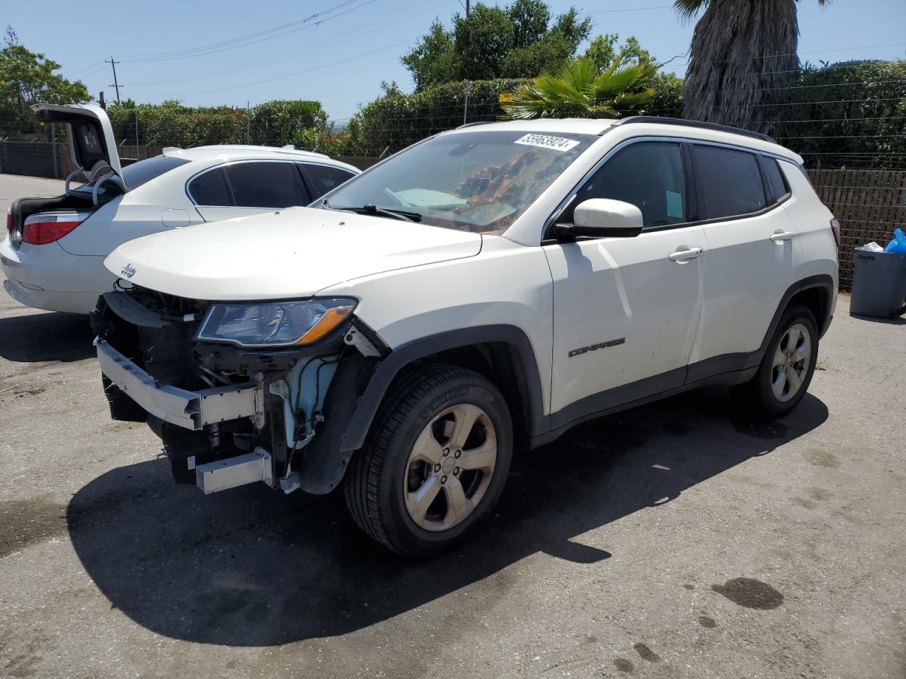 jeep compass 2018 3c4njdbb4jt450778