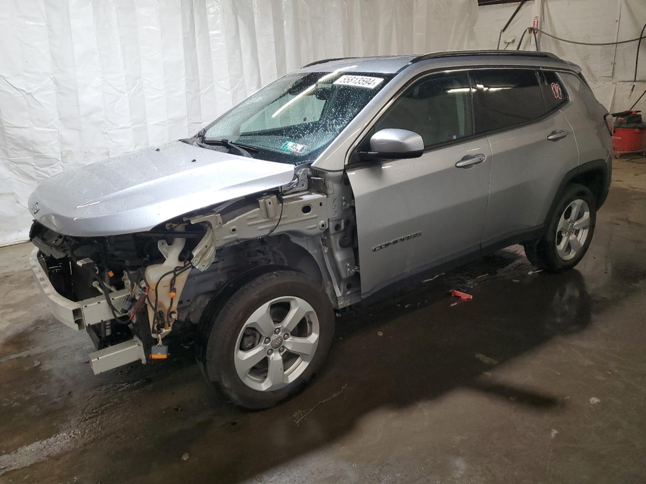 jeep compass 2018 3c4njdbb5jt332061