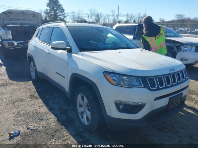 jeep compass 2019 3c4njdbb5kt742280