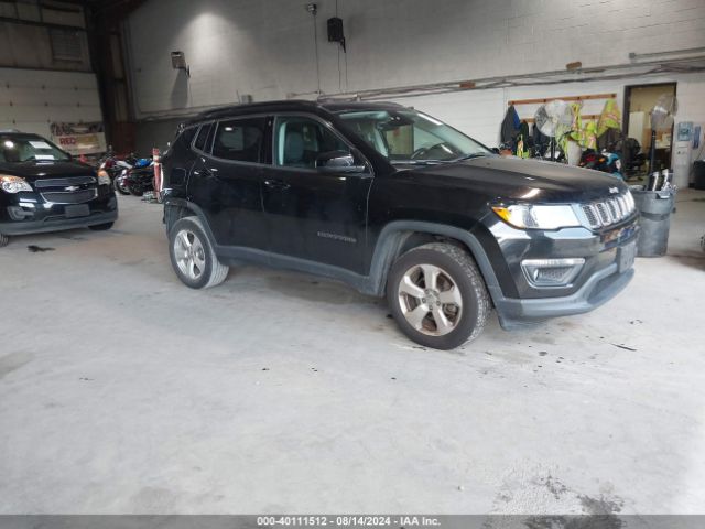 jeep compass 2018 3c4njdbb6jt256267