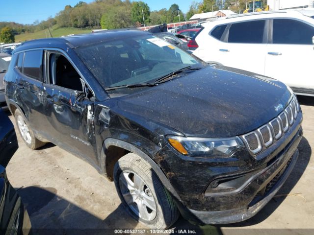 jeep compass 2022 3c4njdbb6nt140296