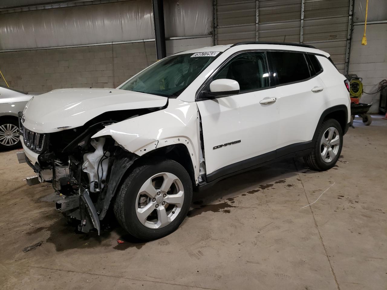 jeep compass 2021 3c4njdbb7mt584205