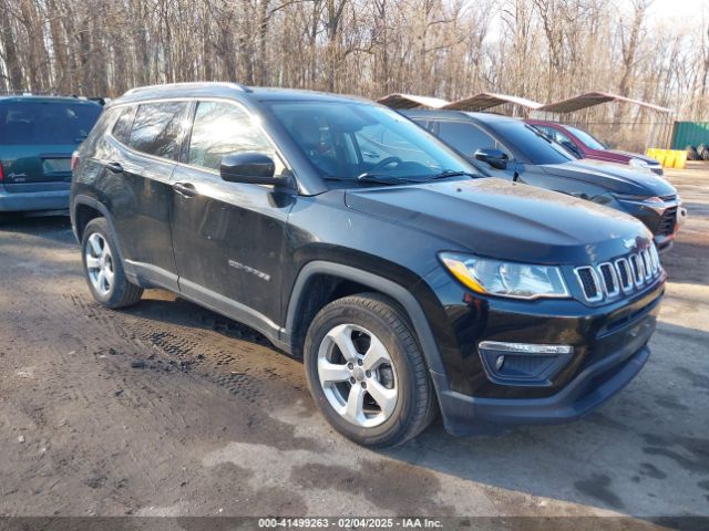 jeep compass 2017 3c4njdbb8ht679989