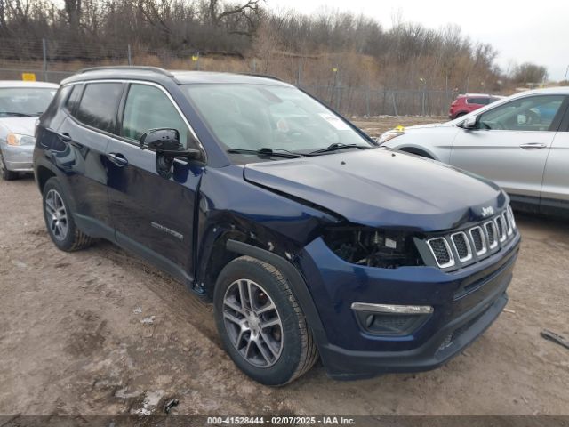 jeep compass 2018 3c4njdbb8jt142514