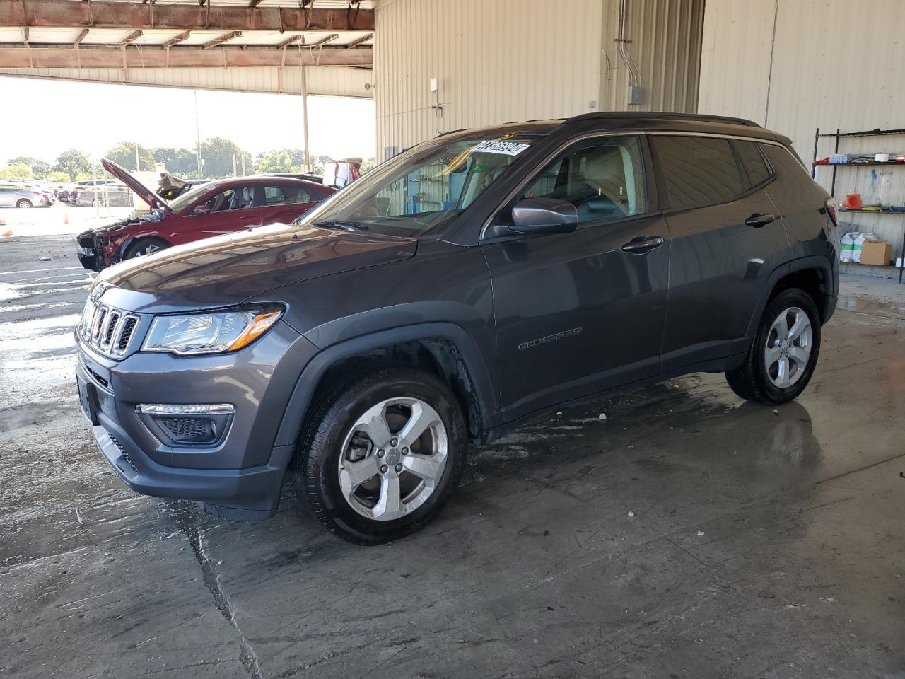 jeep compass 2018 3c4njdbb8jt231290