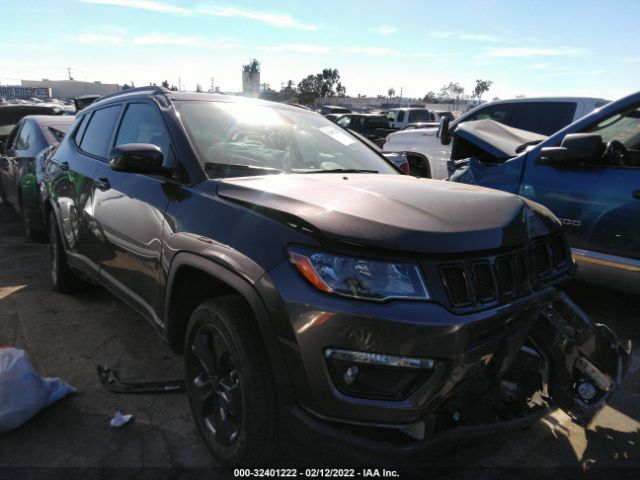 jeep compass 2018 3c4njdbb9jt325615