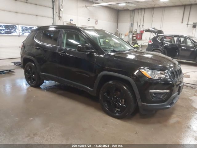 jeep compass 2019 3c4njdbb9kt828627