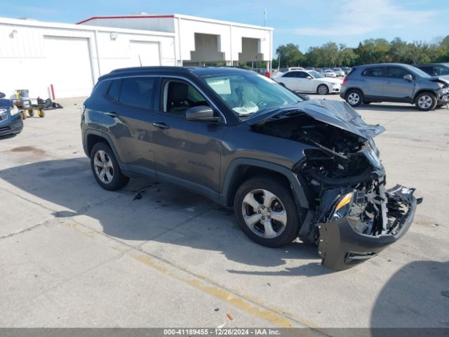 jeep compass 2018 3c4njdbbxjt116187