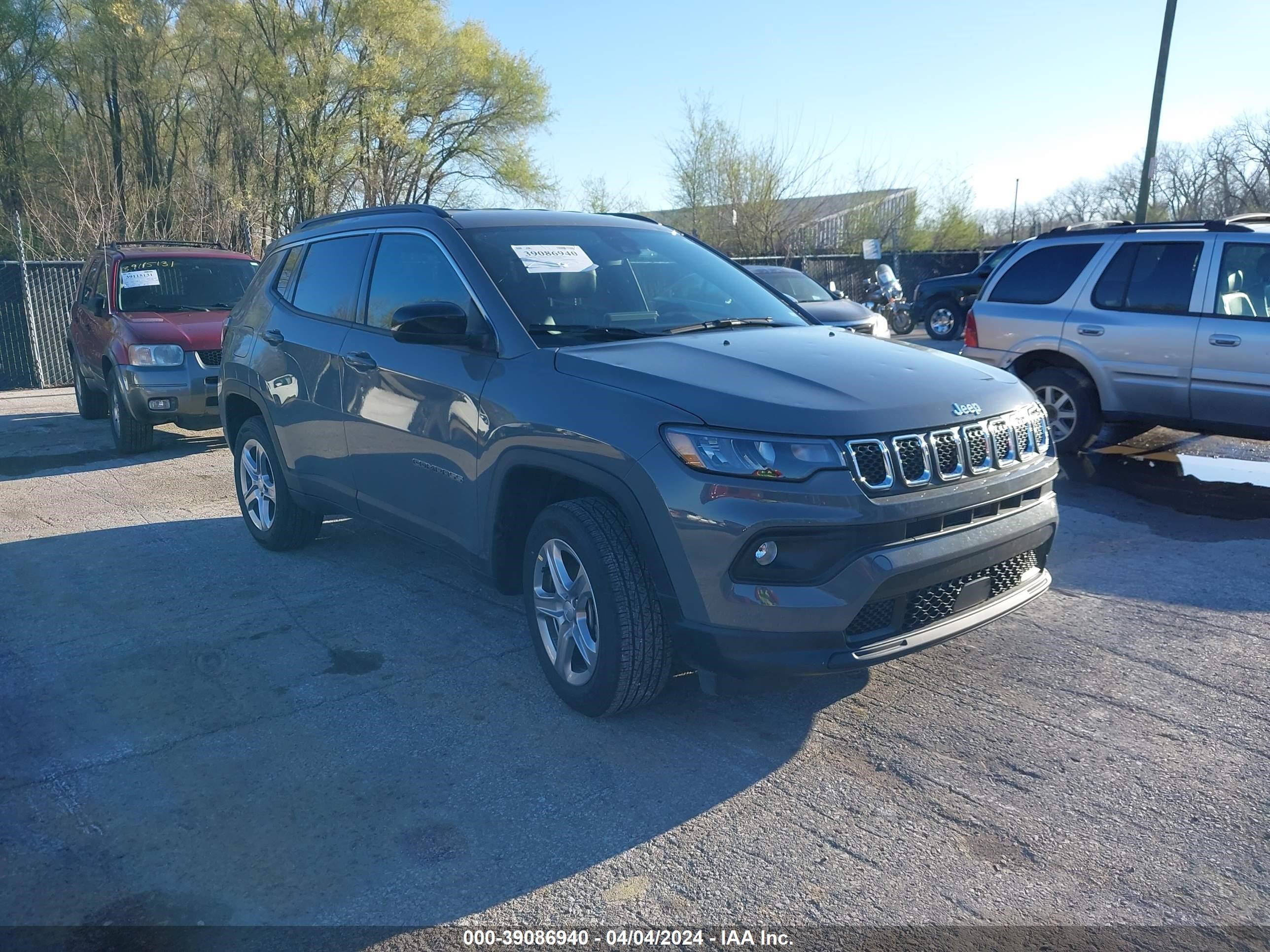 jeep compass 2024 3c4njdbn2rt607925