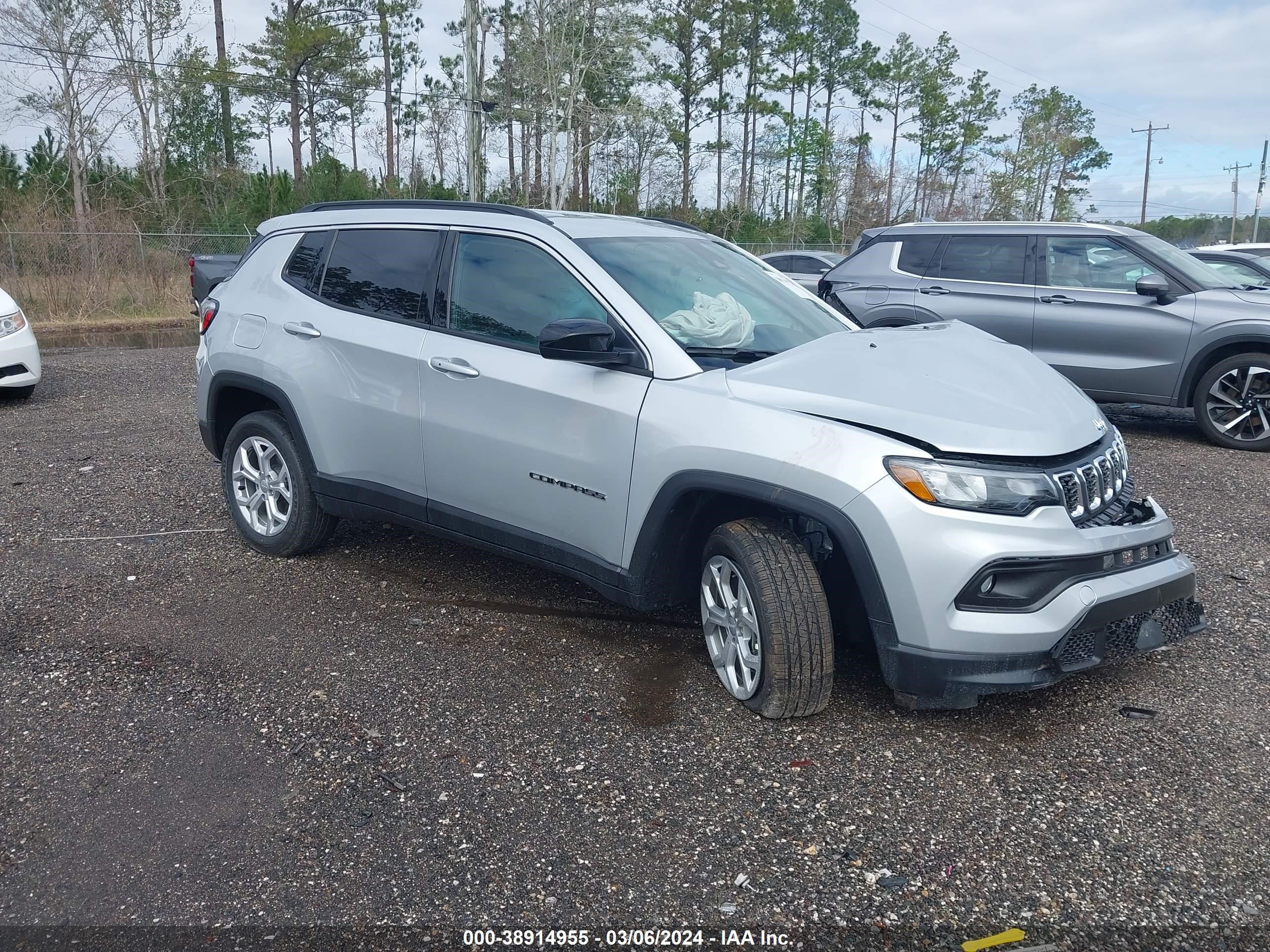 jeep compass 2024 3c4njdbn4rt113601