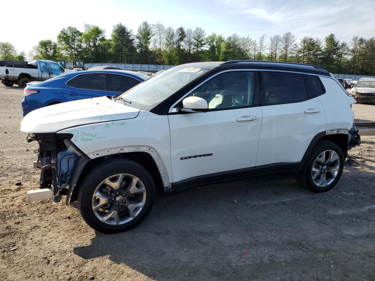 jeep compass 2019 3c4njdcb1kt601267