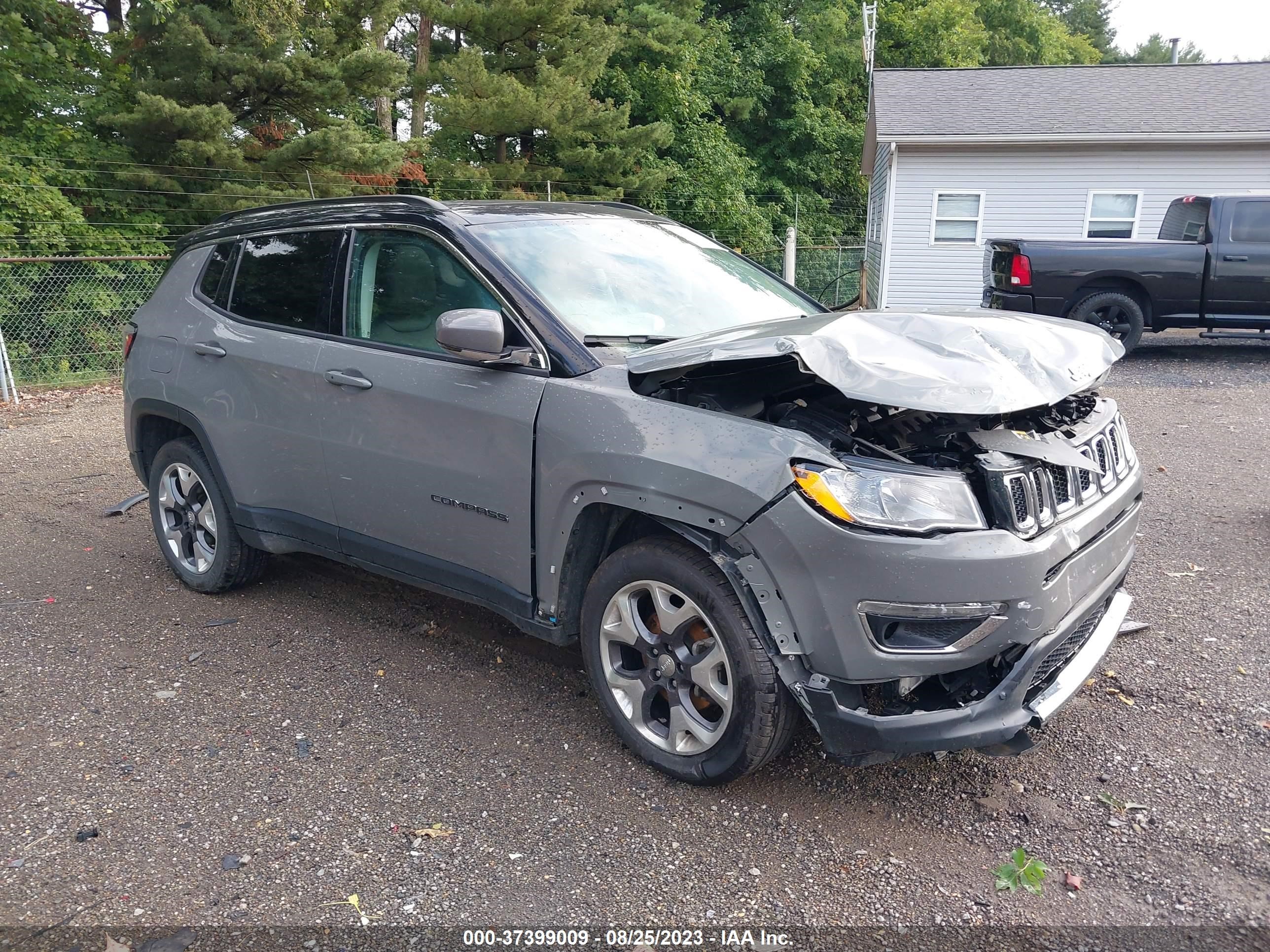 jeep compass 2020 3c4njdcb2lt124141