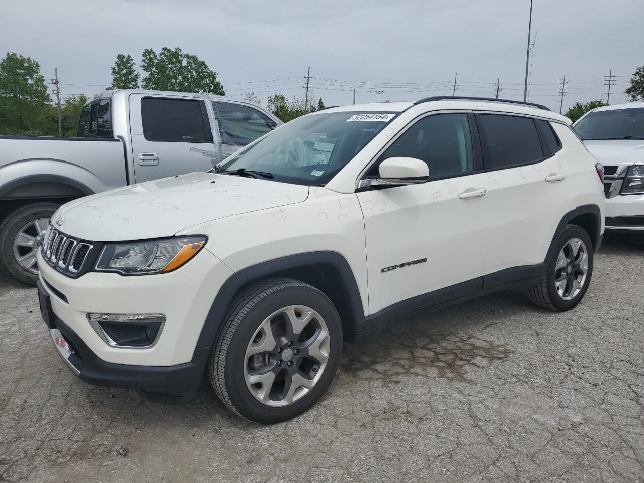 jeep compass 2019 3c4njdcb5kt816764