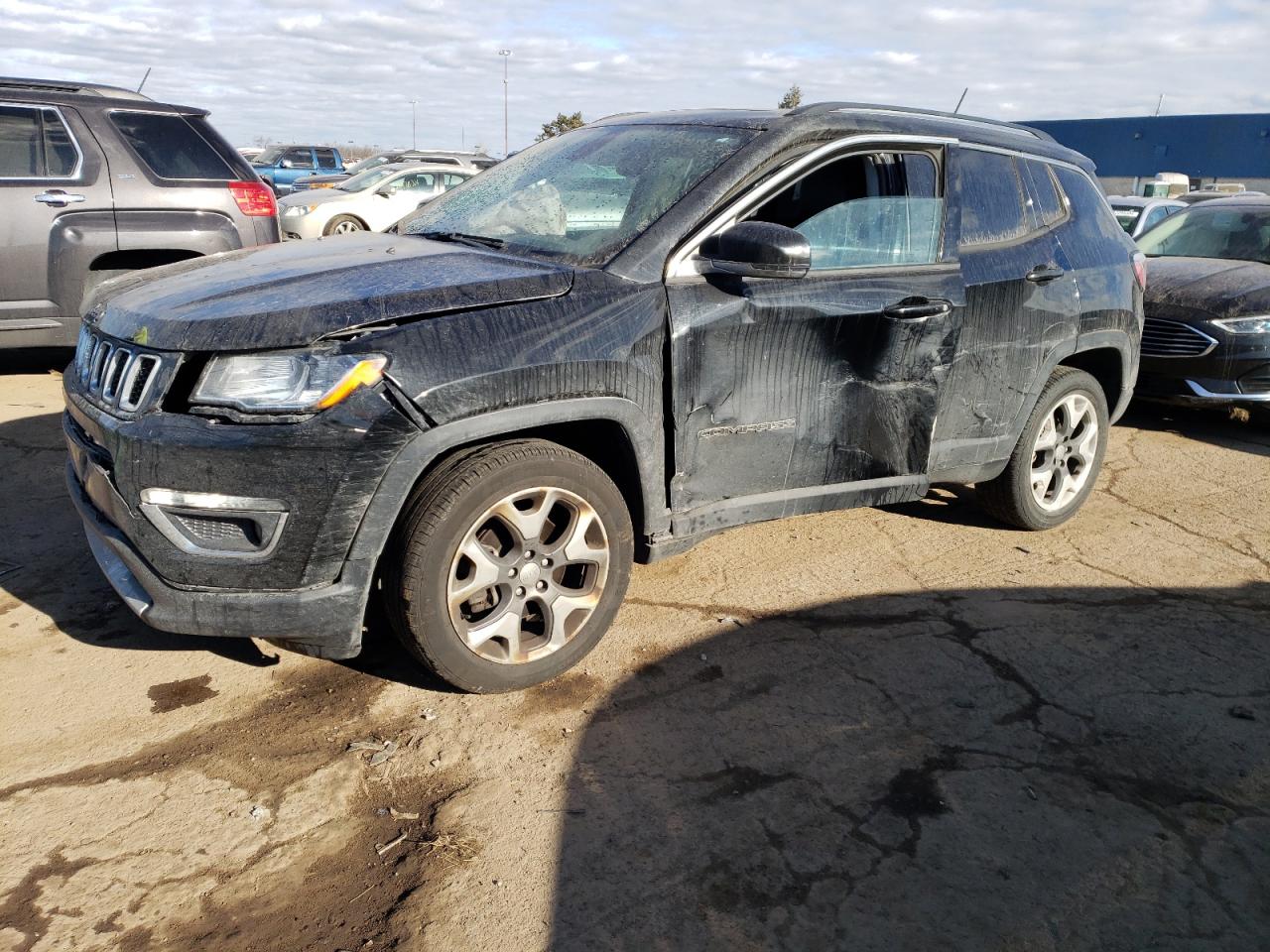 jeep compass 2018 3c4njdcb6jt199468