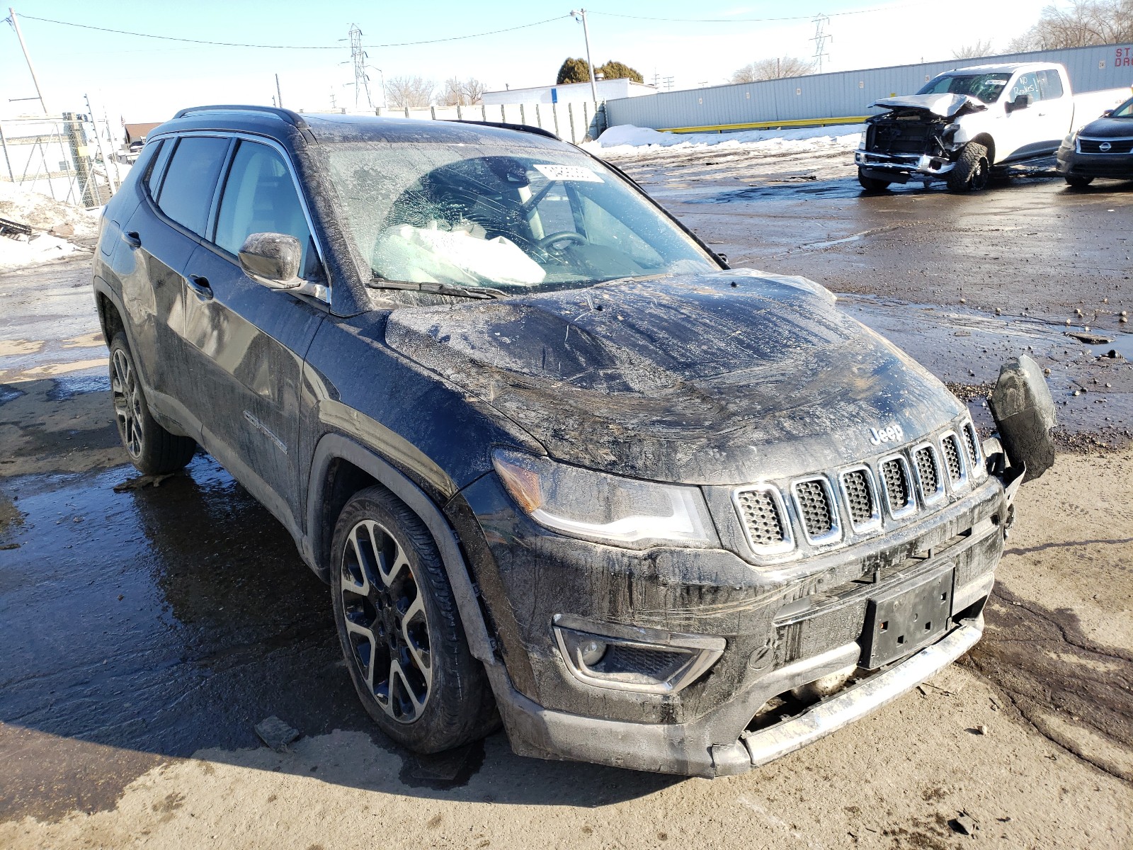 jeep  2018 3c4njdcb9jt176394