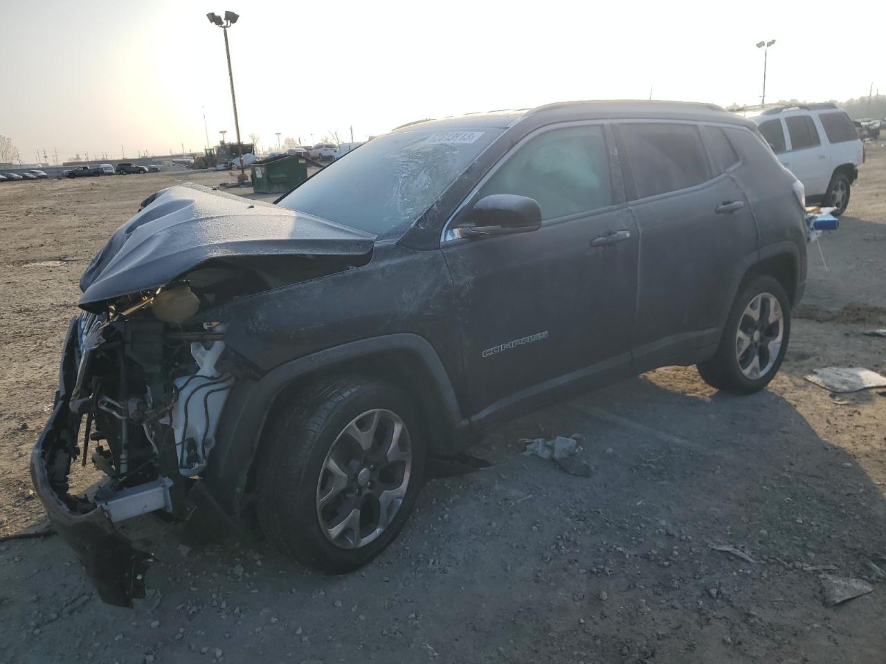 jeep compass 2018 3c4njdcbxjt333799