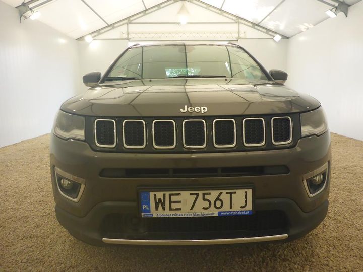 jeep compass 2018 3c4njdcy4jt245092