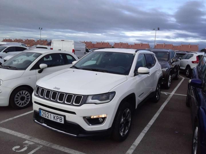 jeep compass 2018 3c4njdcy7jt409208