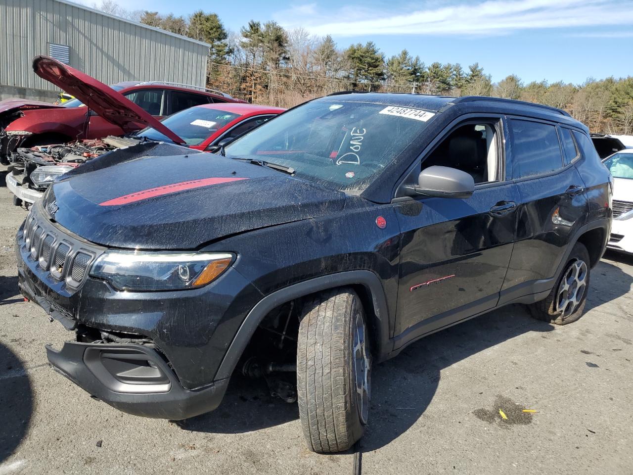 jeep compass 2022 3c4njddb1nt136542