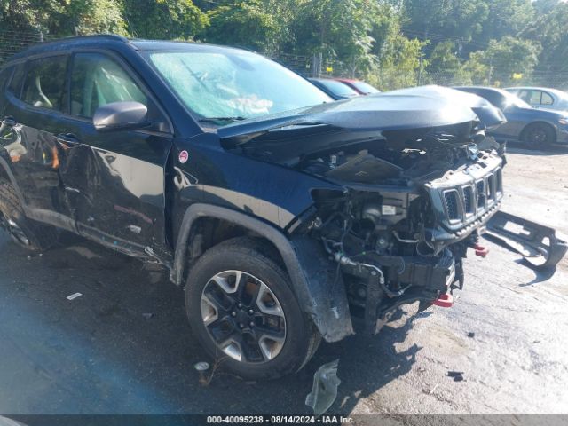 jeep compass 2018 3c4njddb2jt128833