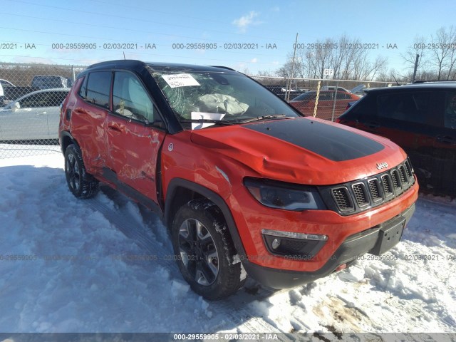 jeep compass 2018 3c4njddb2jt195027