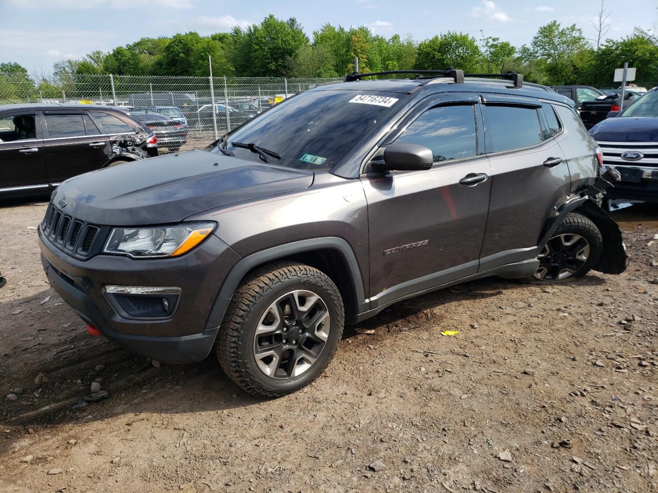 jeep compass 2018 3c4njddb2jt199093