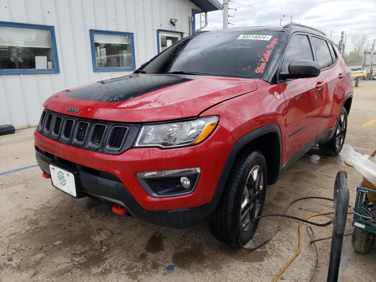 jeep compass 2018 3c4njddb3jt180309