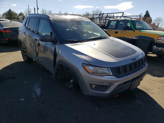 jeep compass tr 2019 3c4njddb4kt722521