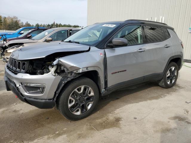 jeep compass tr 2018 3c4njddb5jt147845