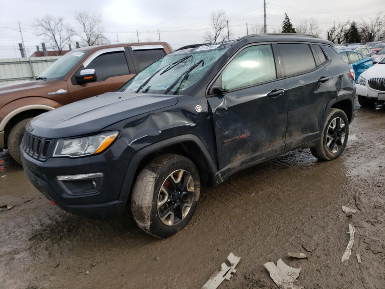 jeep compass 2018 3c4njddb5jt169263