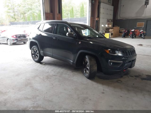 jeep compass 2018 3c4njddb5jt230711