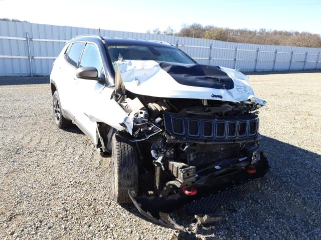 jeep compass tr 2019 3c4njddb5kt595584